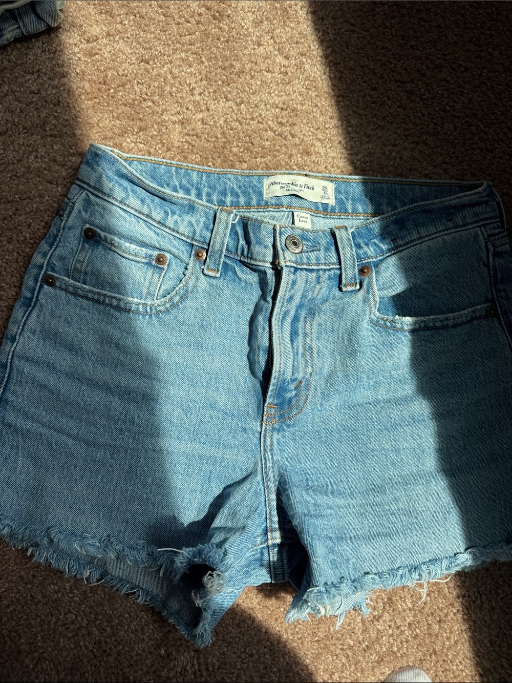 Abercrombie & Fitch Light Wash Denim Frayed Hem Shorts